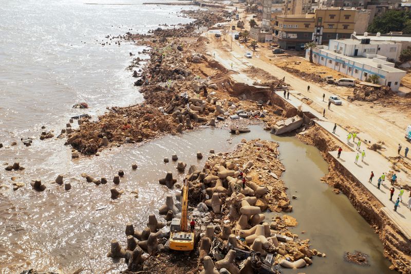libyan-flood-survivors-weigh-water-shortages-against-landmine-risk
